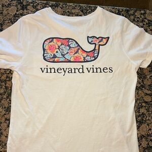 Vineyard Vines Women’s Island Leaves Whale Fill Short-Sleeve Pocket Tee NWT